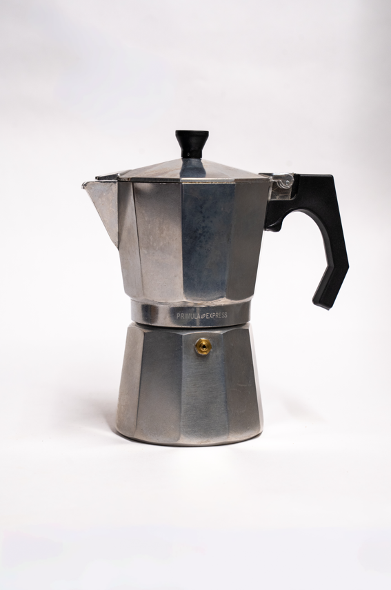 MOKA.